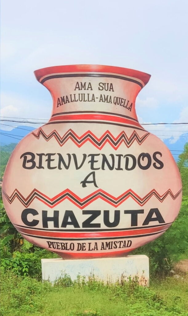 Image showing the welcom sign of Chazuta, Bienvenidos a Chazuta